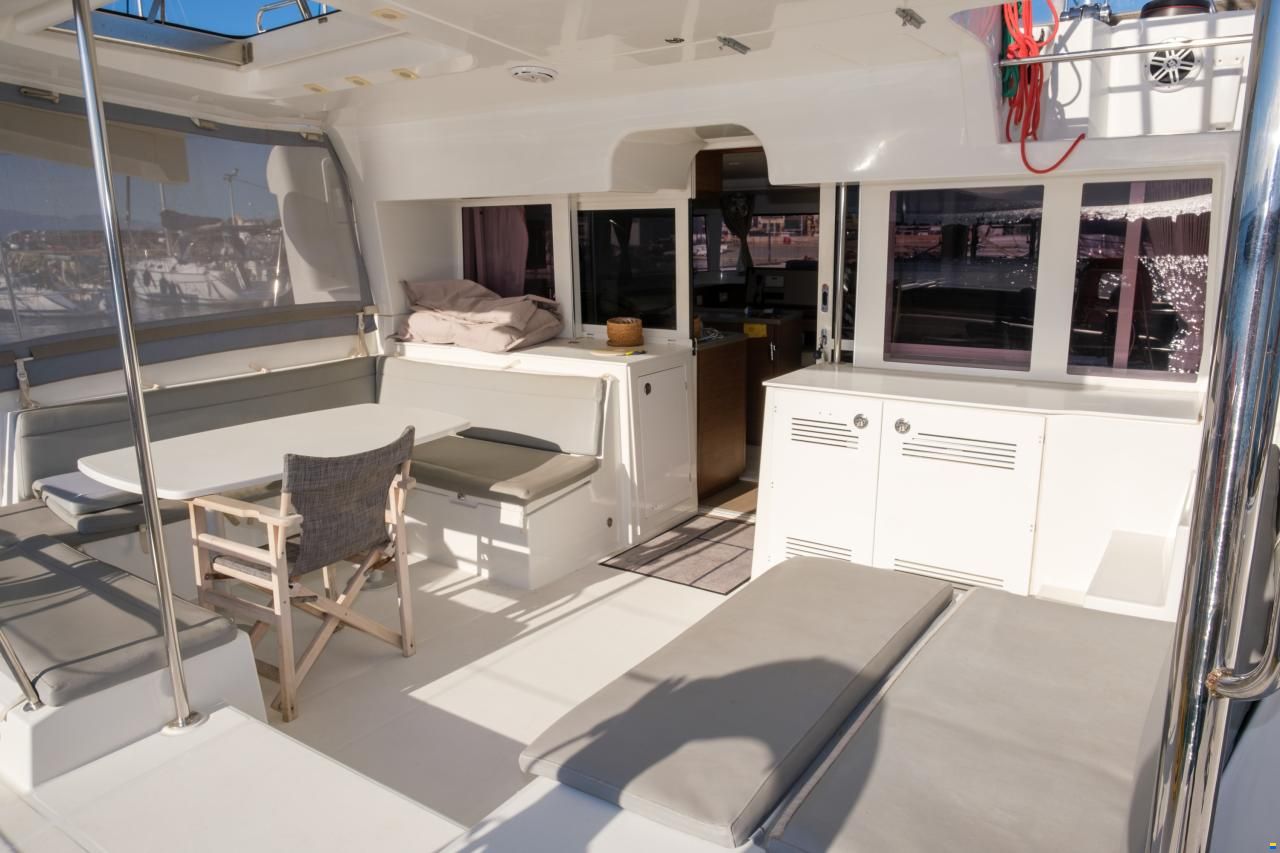 Lagoon 450f