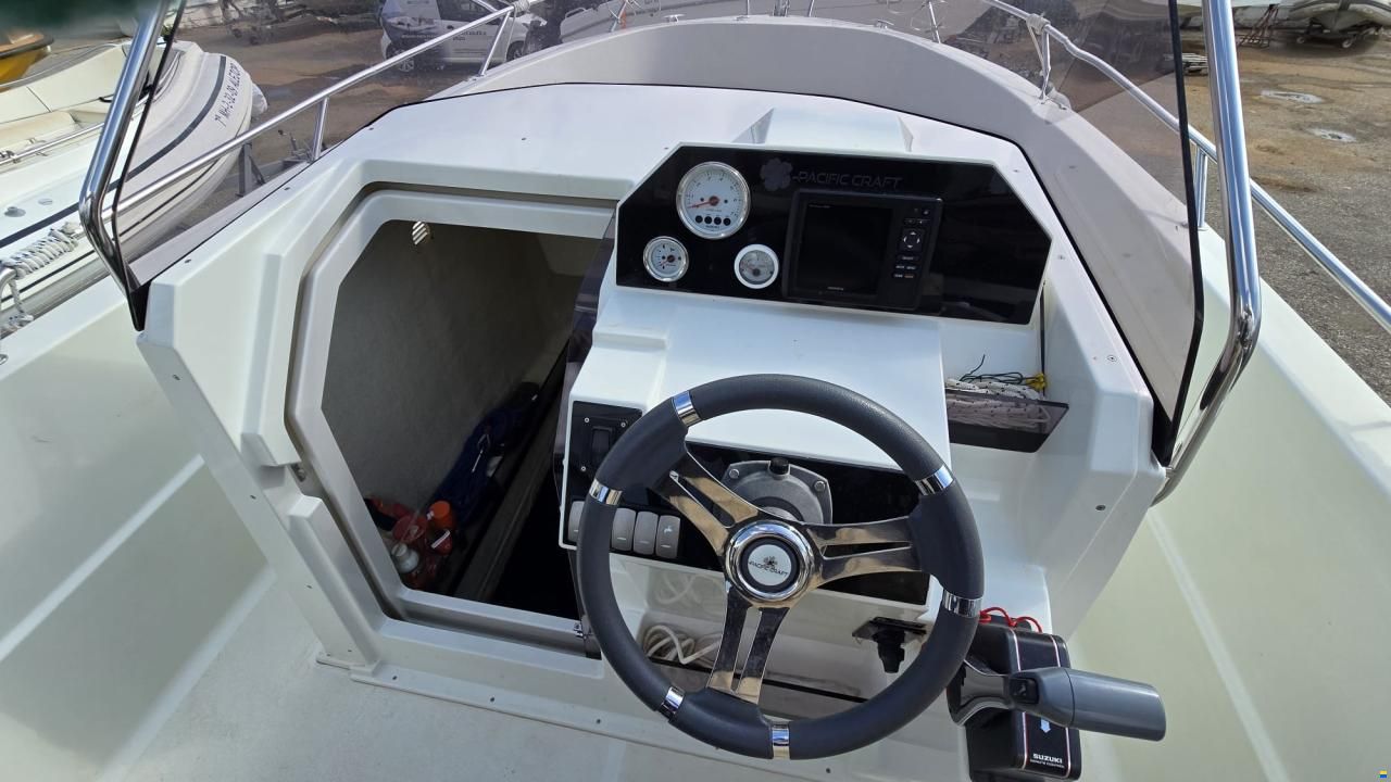 Pacific Craft 670 Open