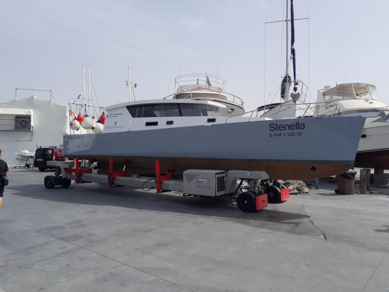 HYBO 39 LRC / Ocean Observer SL