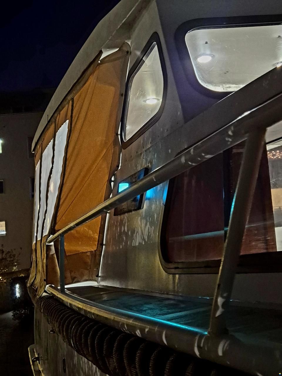 Braassemkruiser 800, NL