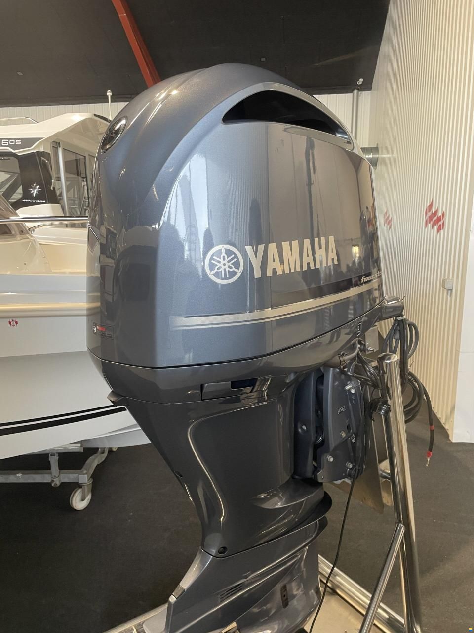 Yamaha F225FETX