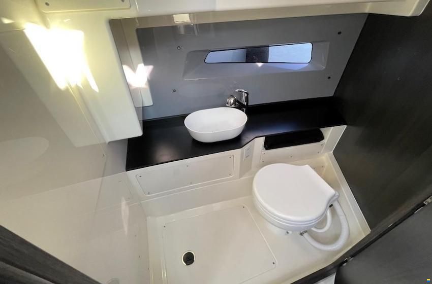 Navan S 30 inkl. 2x F300 PS V8