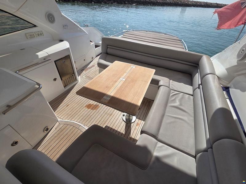 Sunseeker Portofino 48