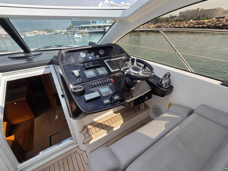 Sunseeker Portofino 48