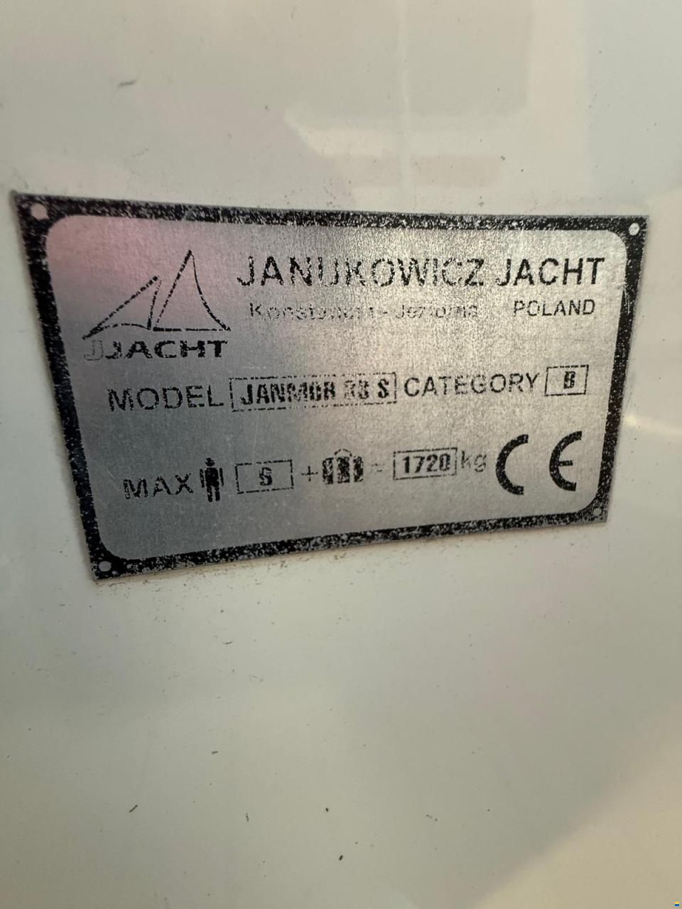 Nauticat JANMOR 33