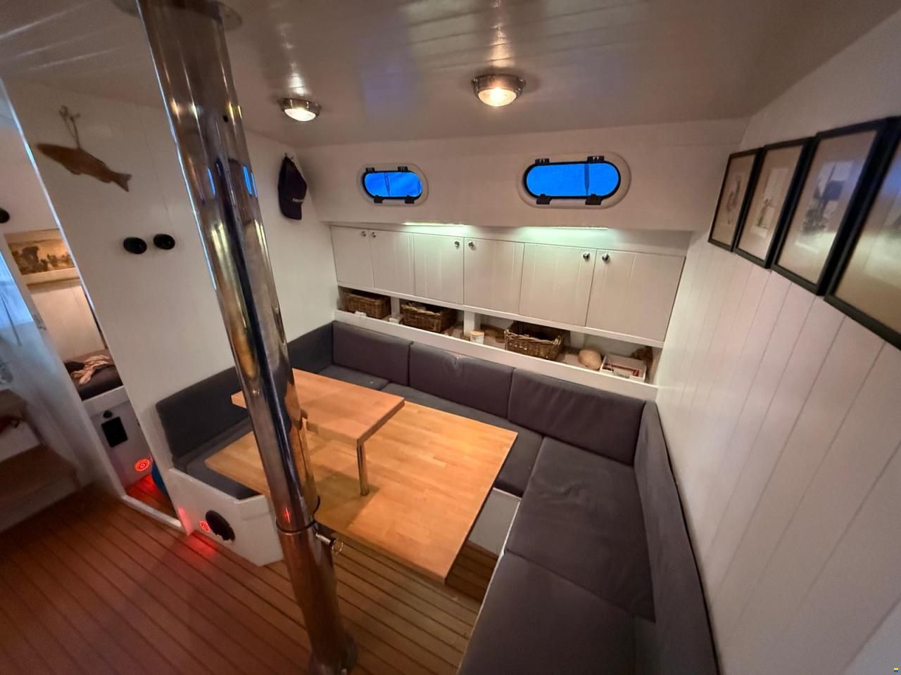 Nauticat JANMOR 33