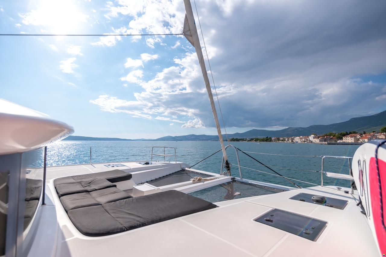 Lagoon 50