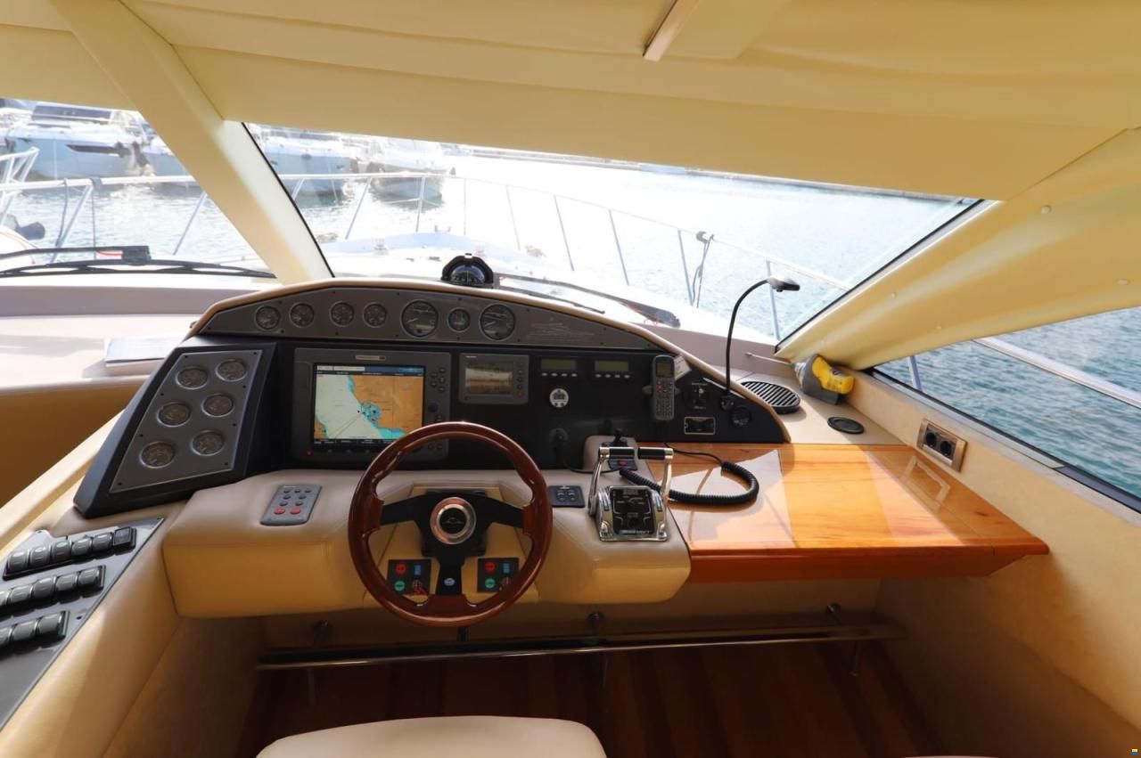 Sealine T60