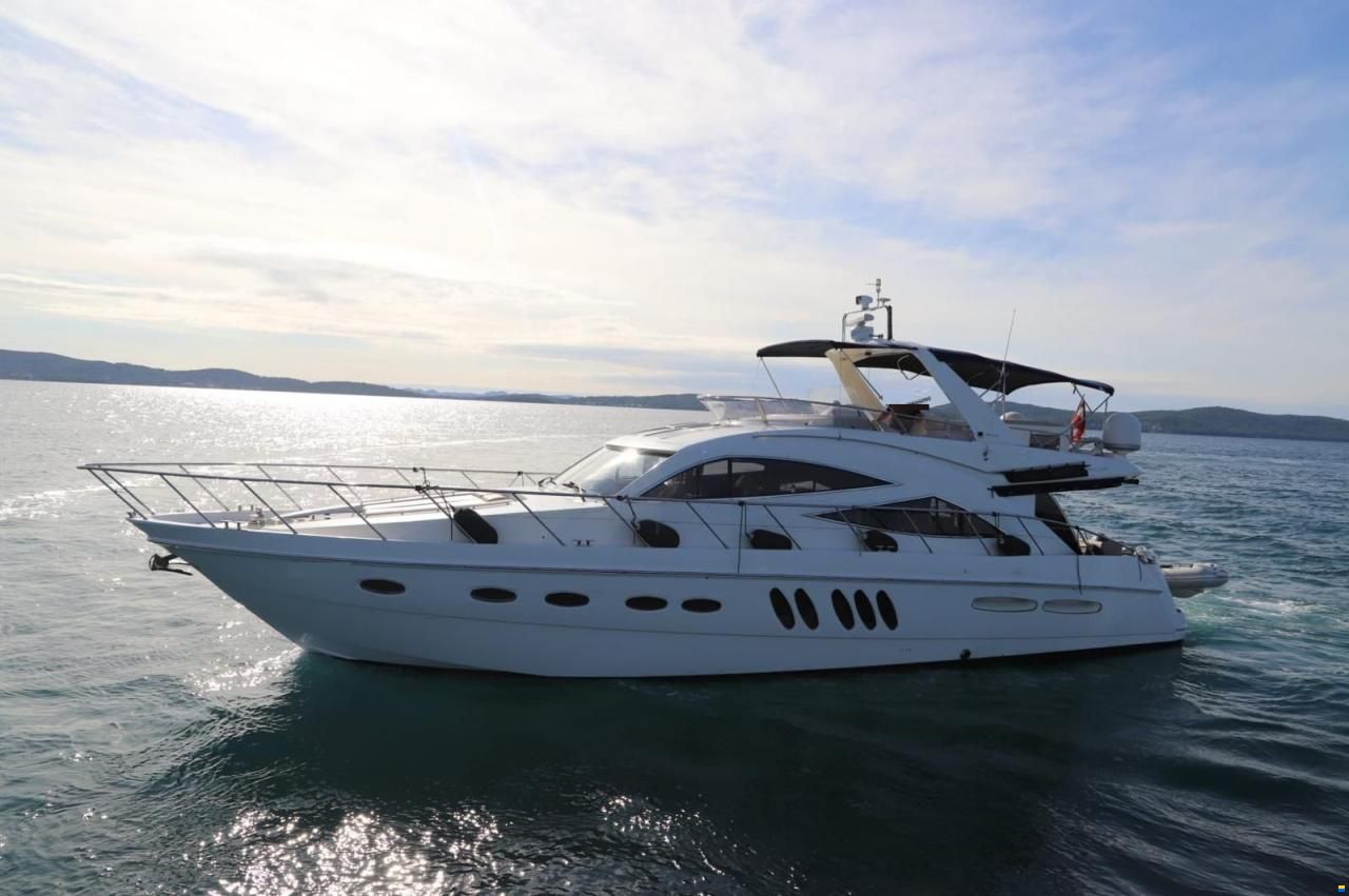 Sealine T60