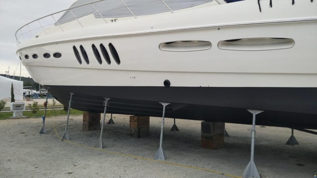 Sealine T60