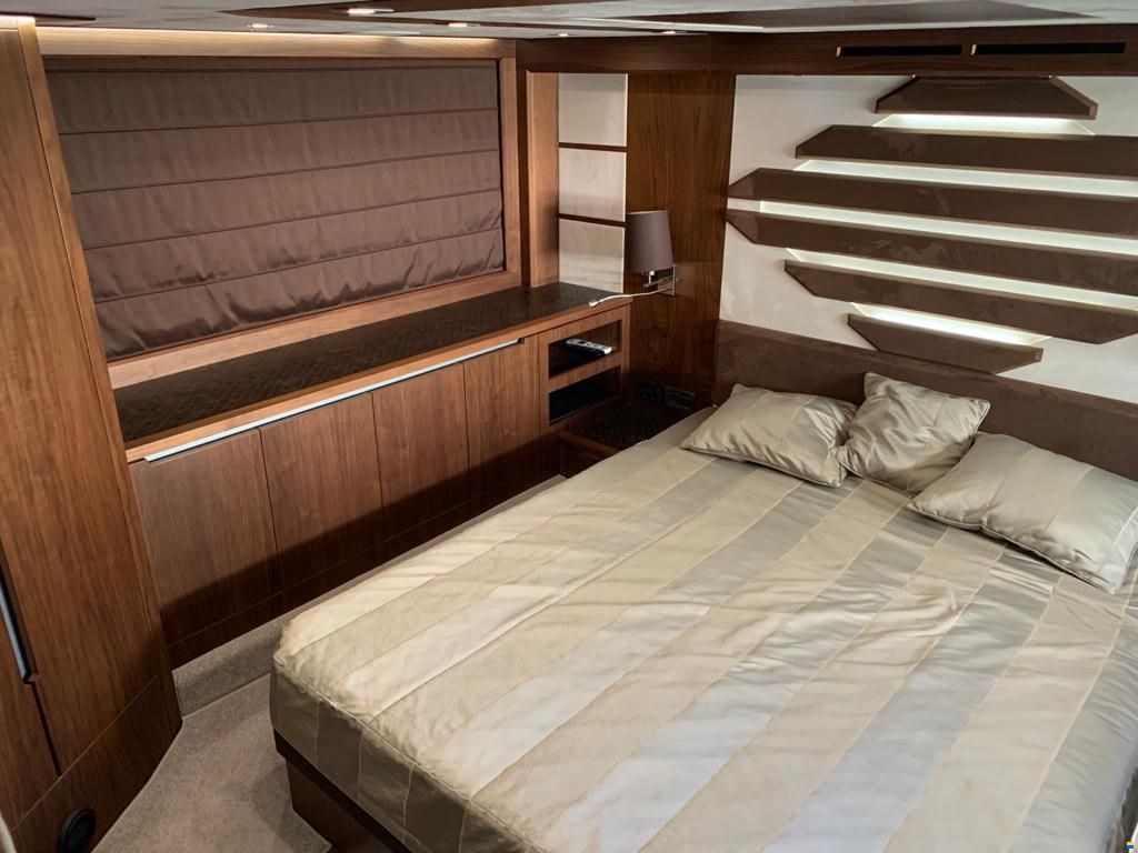 Galeon 550 Fly