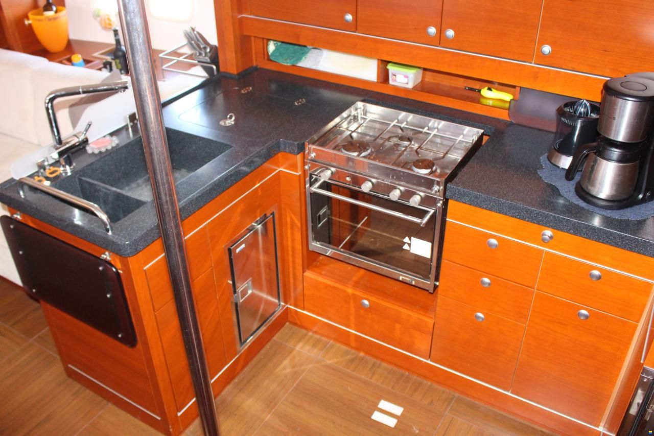 Hanse 545e