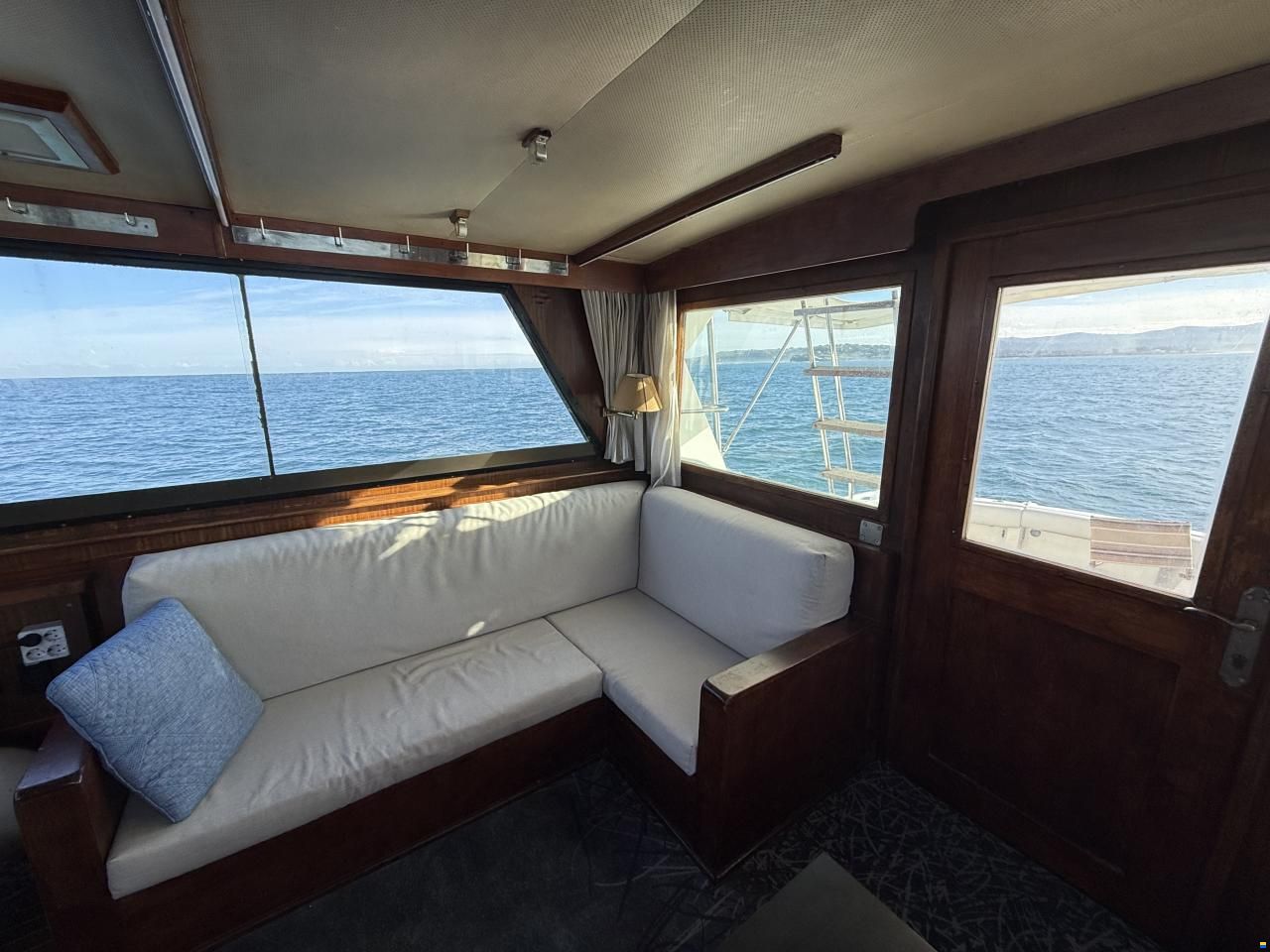 Hatteras 46 Convertible
