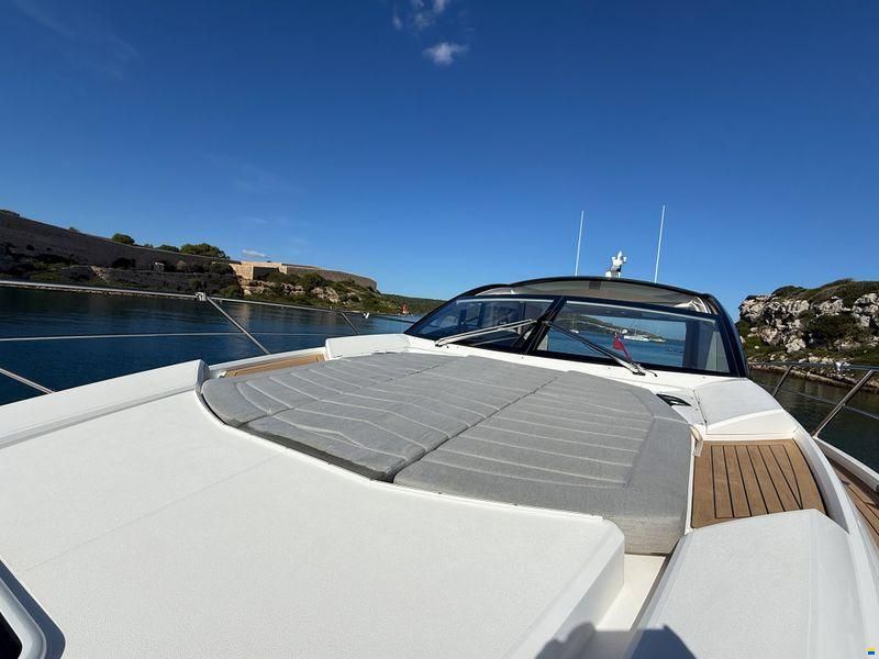 Sunseeker Predator 60 Evo