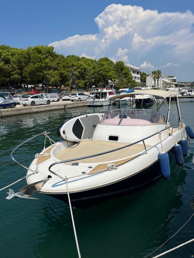 Jeanneau Cap Camarat 755 WA