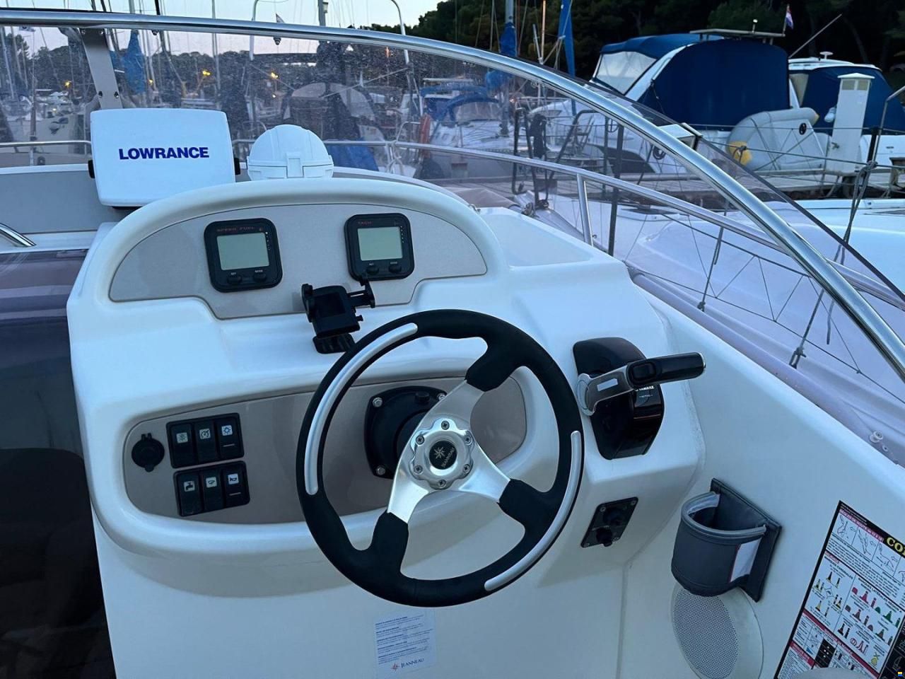 Jeanneau Cap Camarat 755 WA