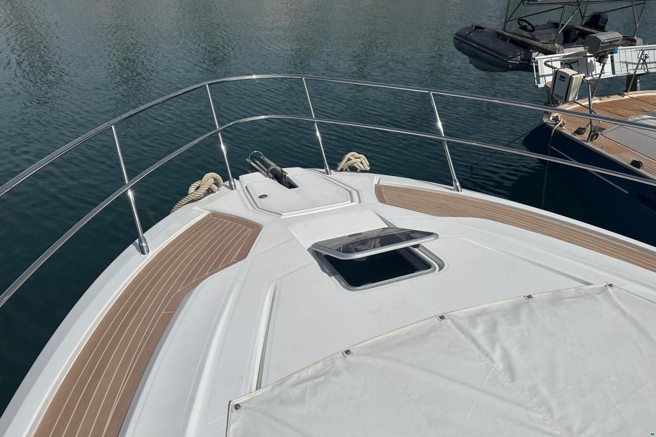 Azimut Atlantis 45