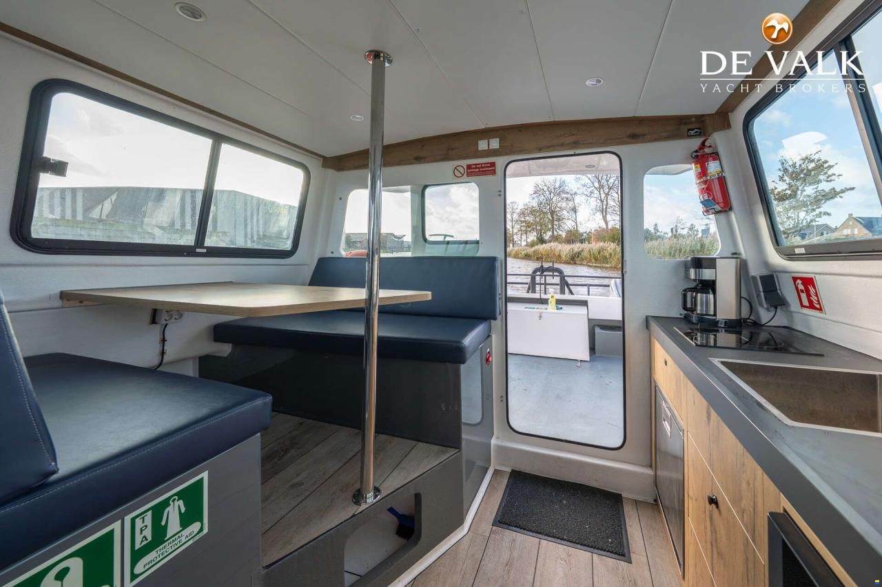Cheetah catamaran 10.20