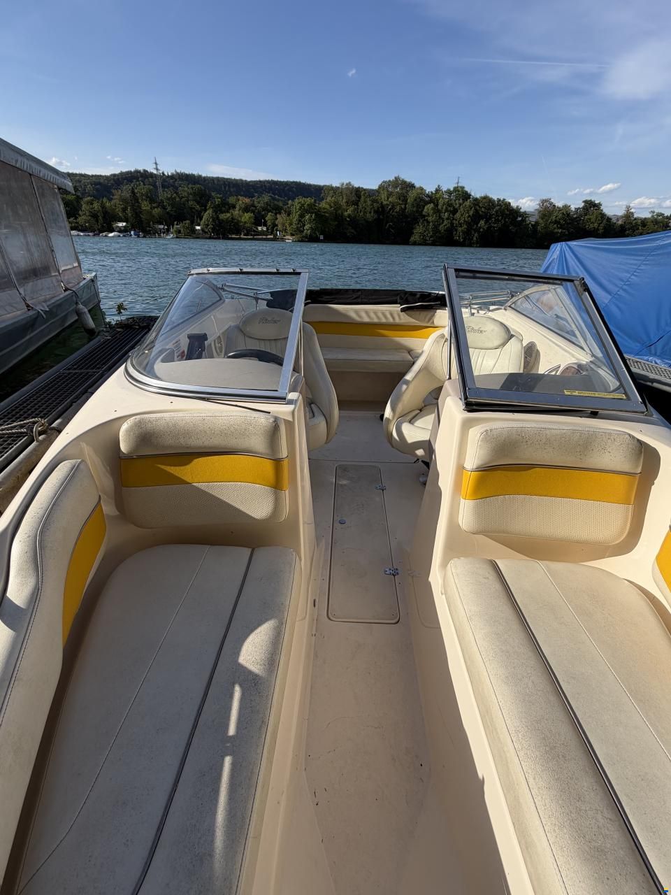 Rinker Captiva