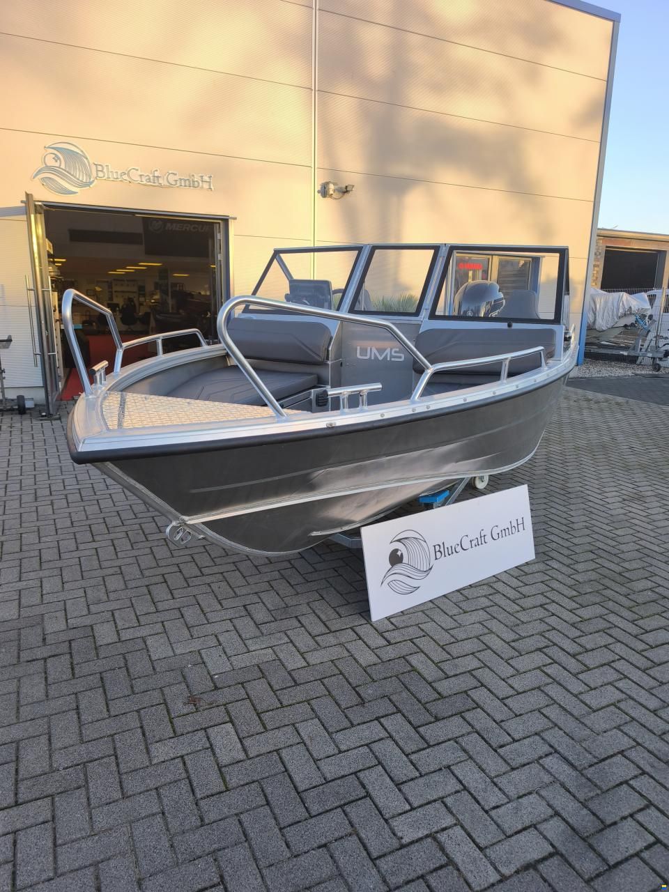 UMS-Boat UMS 545 DC PRO