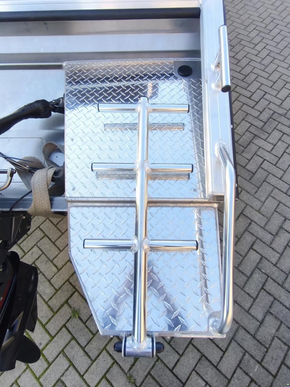 UMS-Boat UMS 545 DC PRO