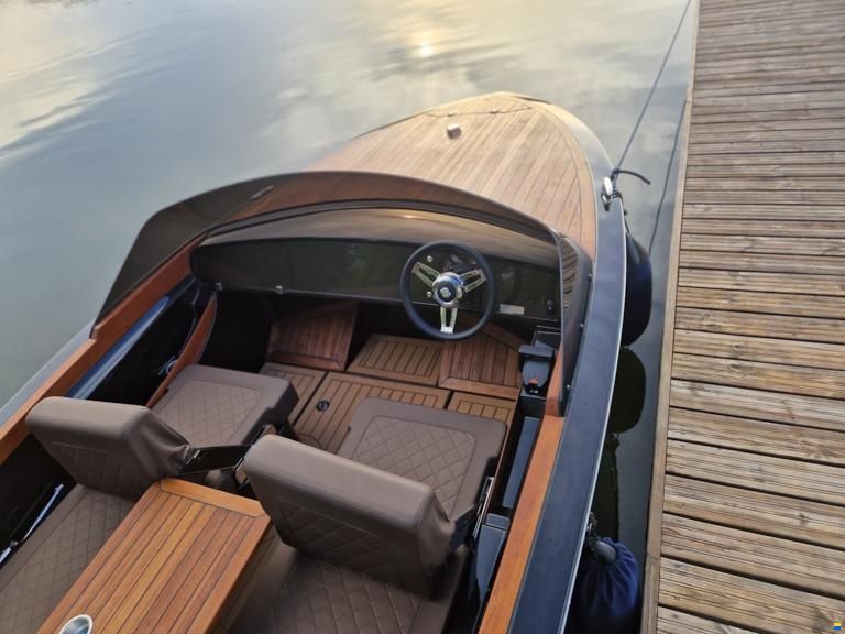 VTS Boats VTS Flying Shark 5.7