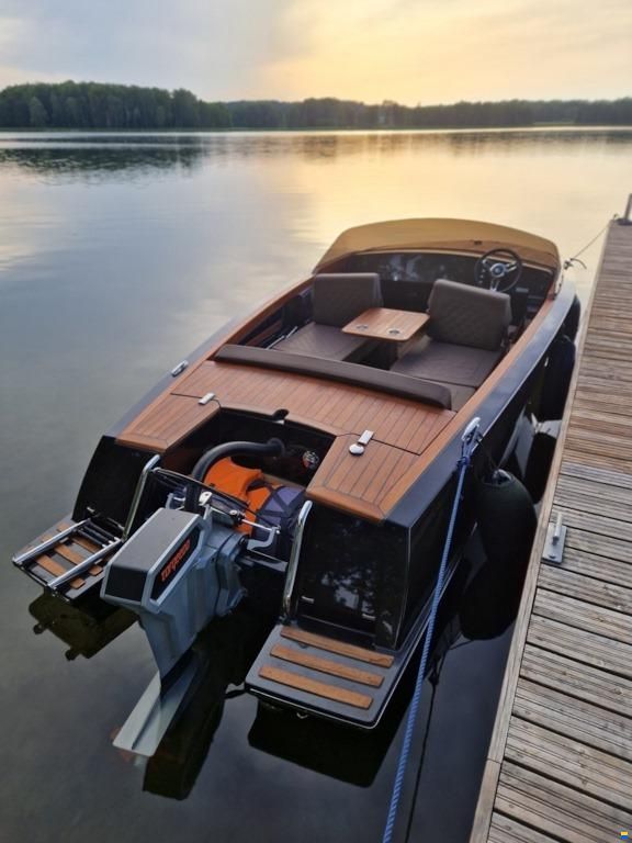 VTS Boats VTS Flying Shark 5.7
