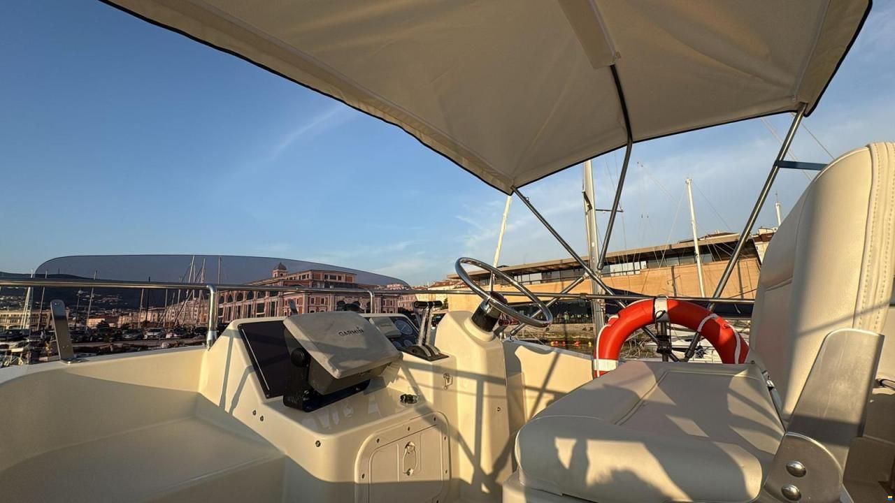 Mochi Craft Cayman 30 FLY