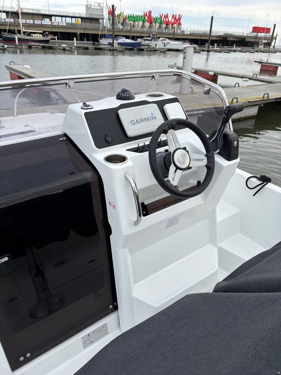 Beneteau Flyer 6 Sundeck