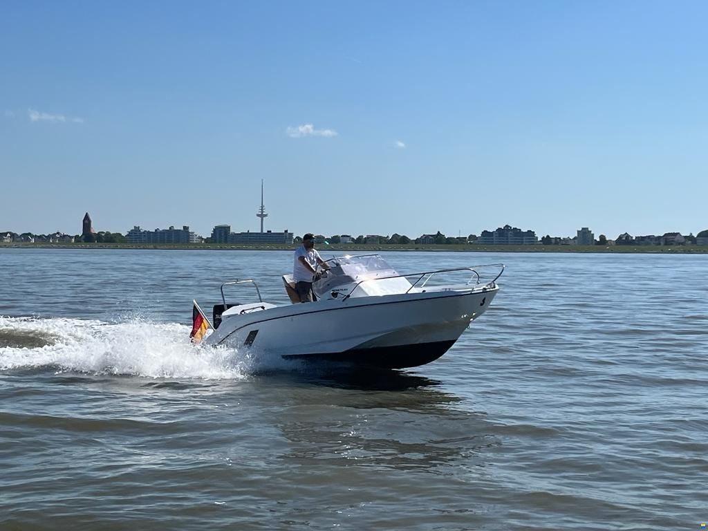 Beneteau Flyer 6 Sundeck