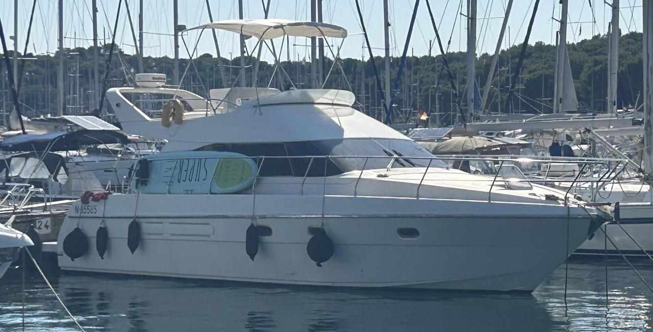 Azimut 40 Fly