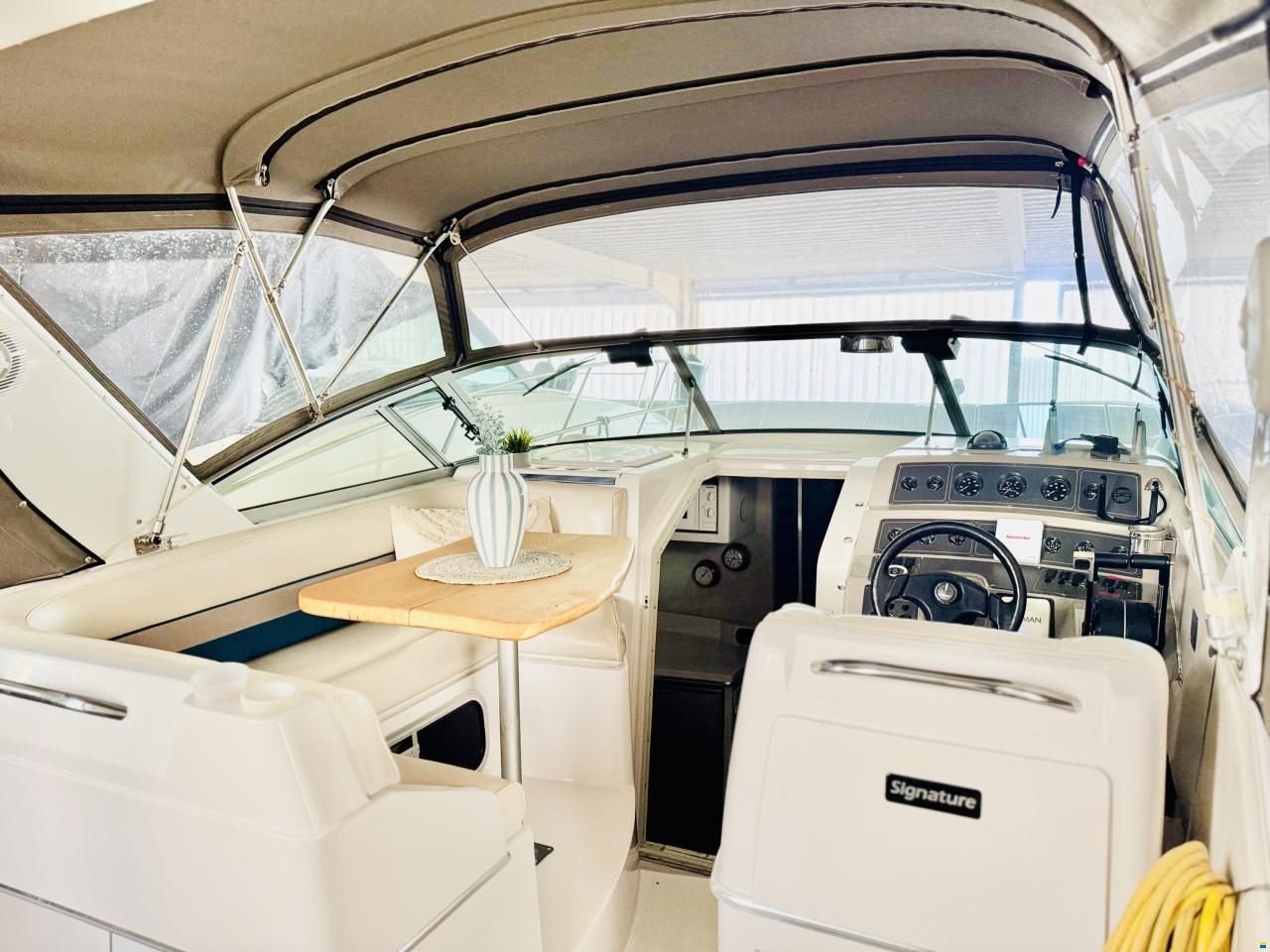 Chaparral 31 Signatur