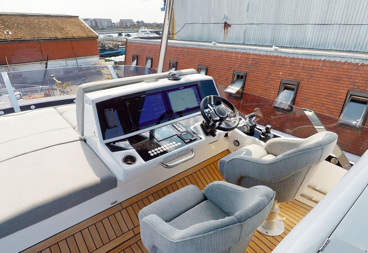 Sunseeker Manhattan 68