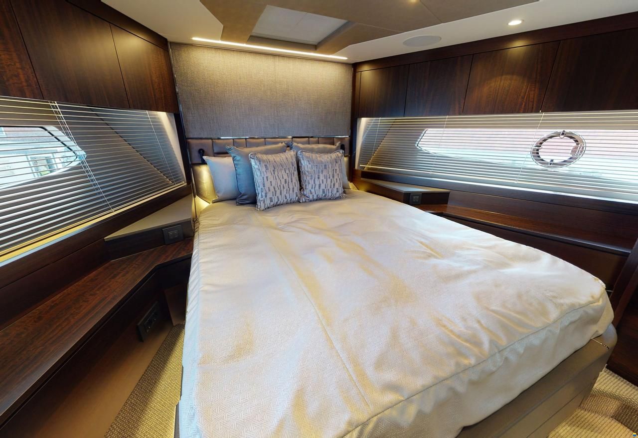 Sunseeker Manhattan 68
