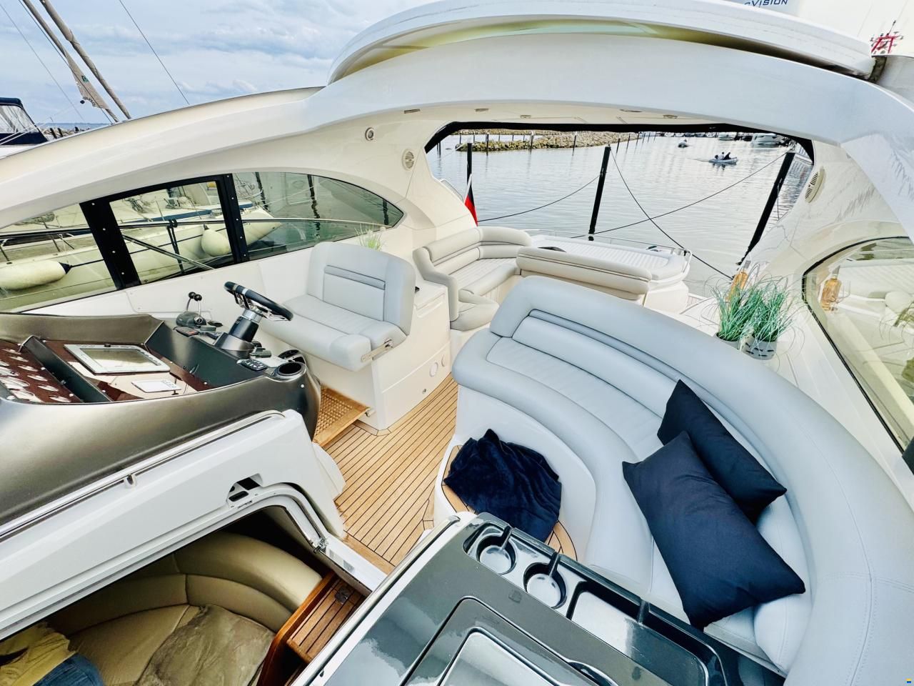 Sunseeker Portofino 47