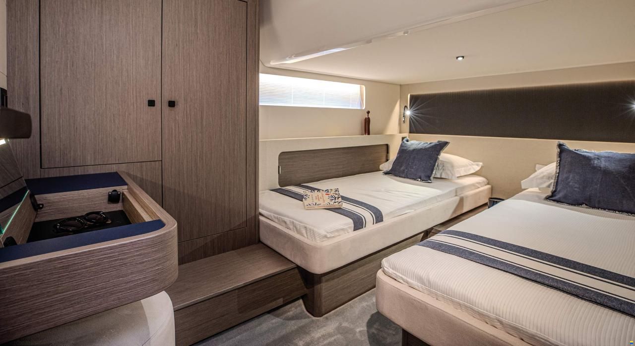 Beneteau Gran Turismo 50, 2027 NEW BOAT