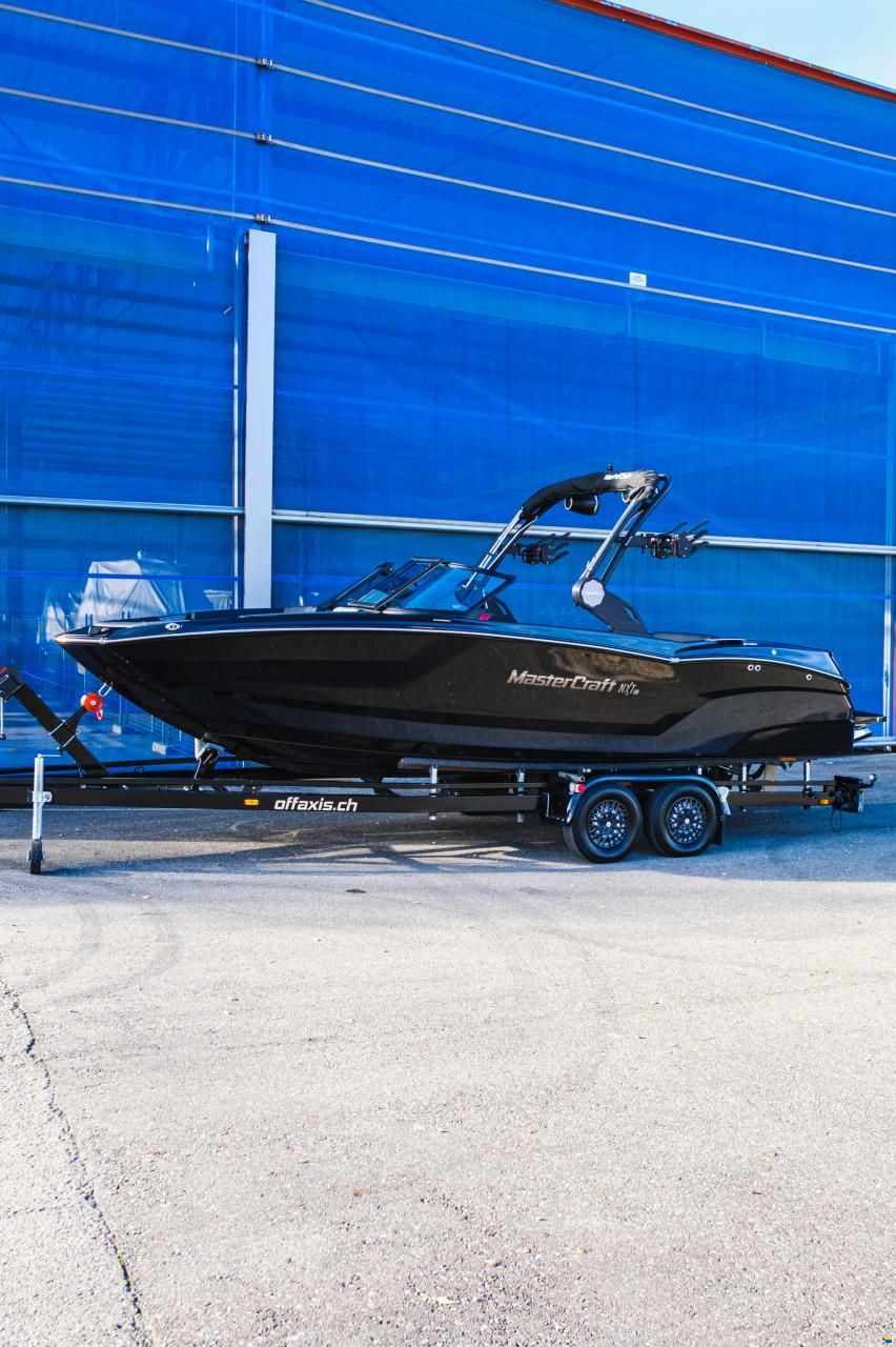 MasterCraft NXT23 | 2024 | Black