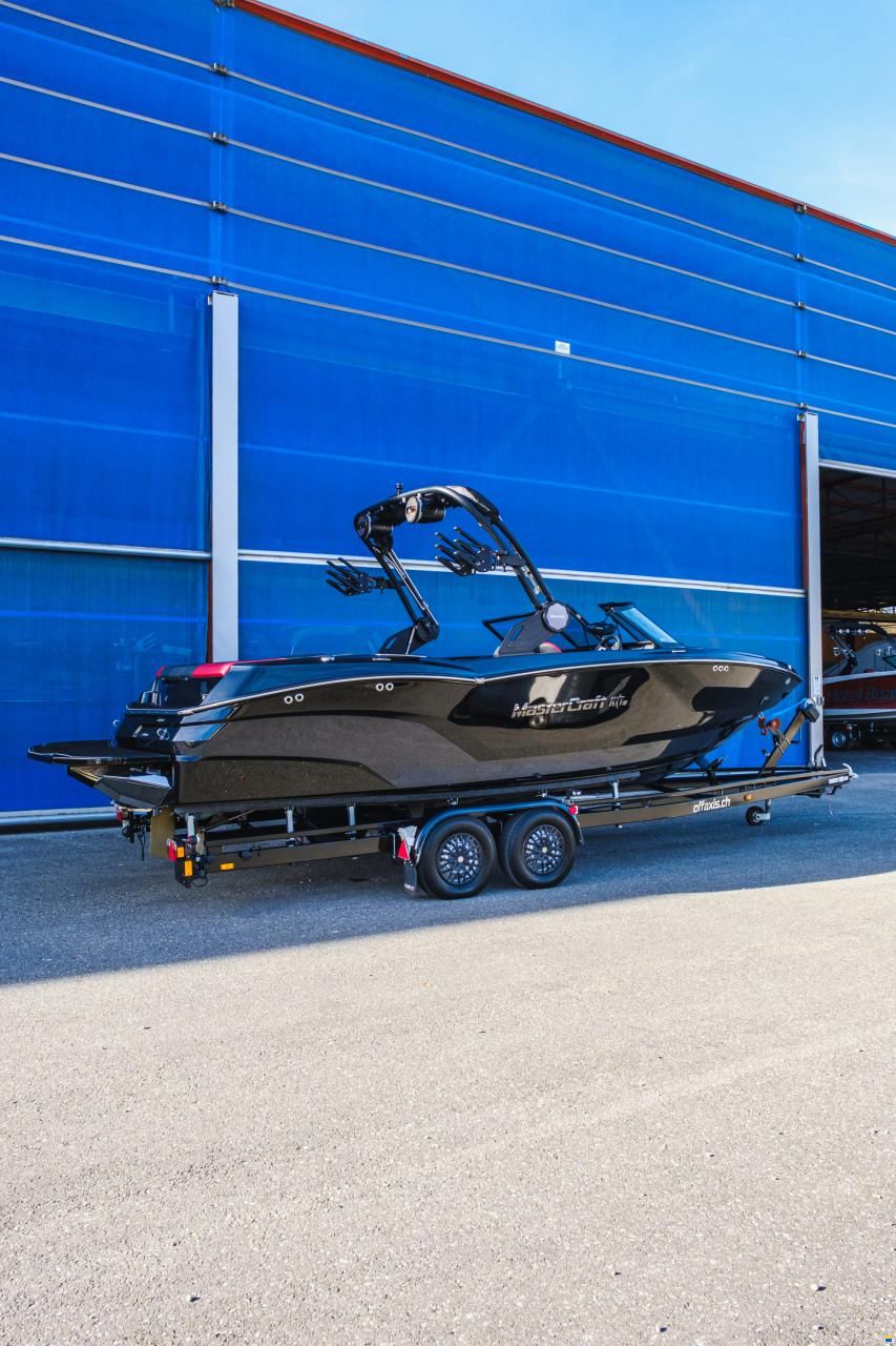 MasterCraft NXT23 | 2024 | Black