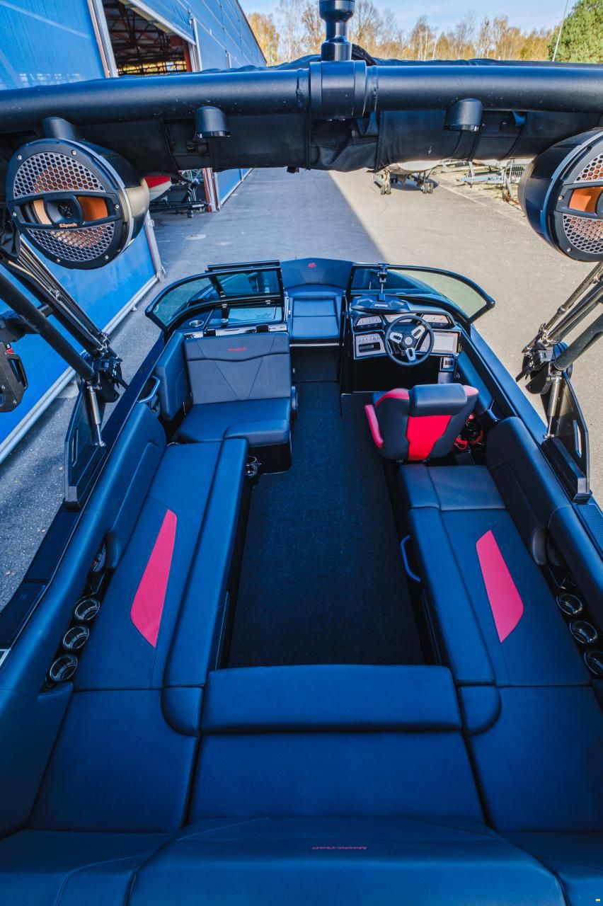 MasterCraft NXT23 | 2024 | Black