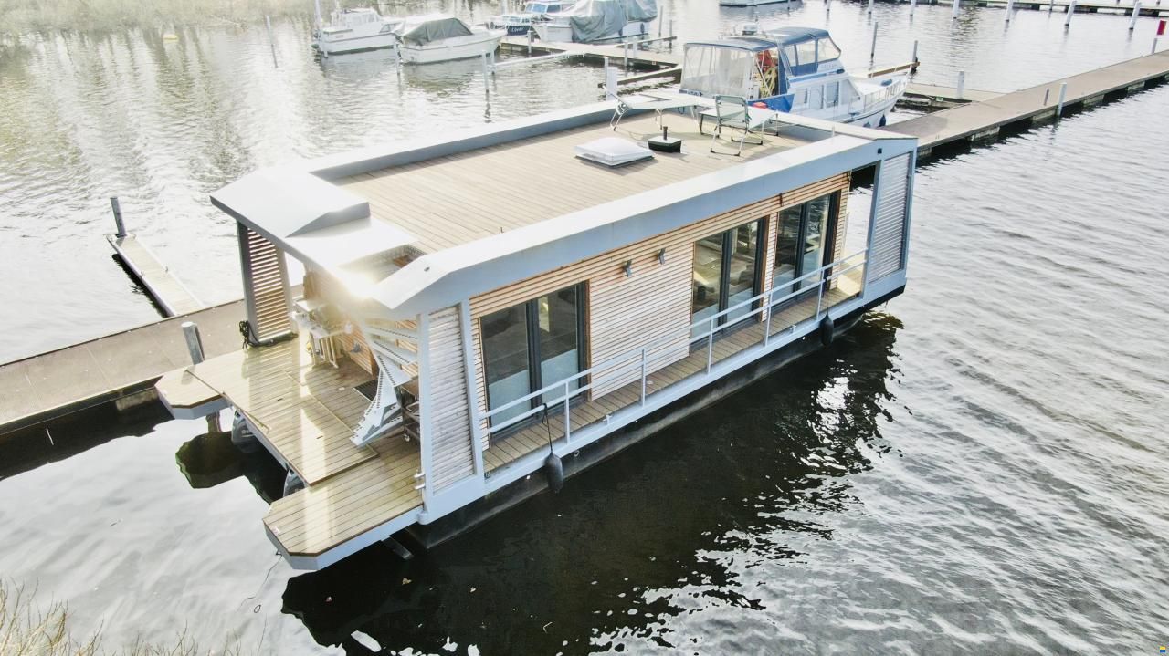 Jacko Schiffbau Luxus Design Hausboot