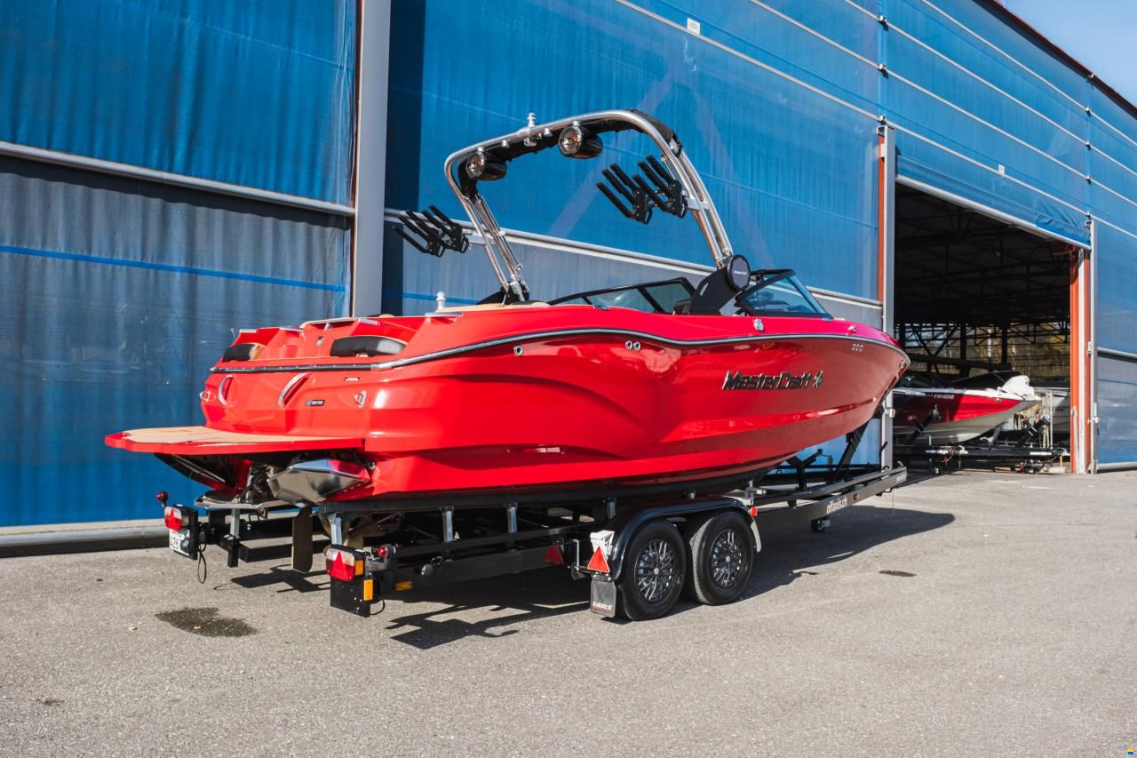 MasterCraft X22 | 2022 | red-int.beige