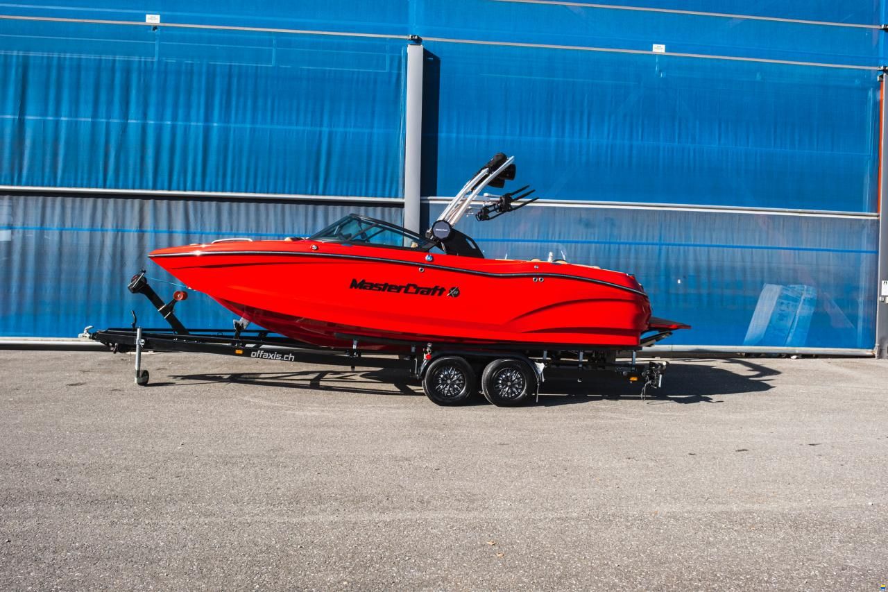 MasterCraft X22 | 2022 | red-int.beige