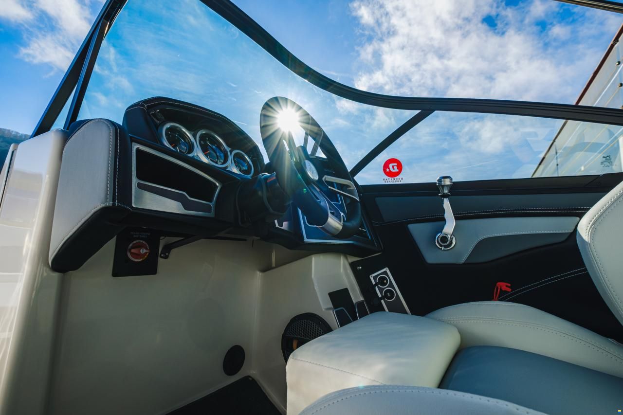 MasterCraft XT24 | 2023 | wht-turquoise