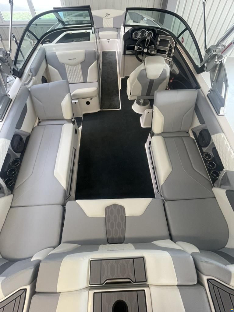 MasterCraft XT24 | 2023 | wht-turquoise