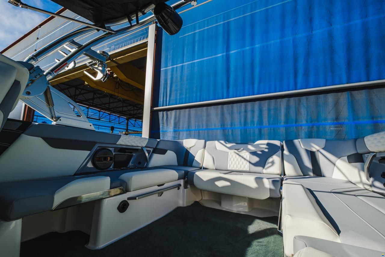 MasterCraft XT24 | 2023 | wht-turquoise