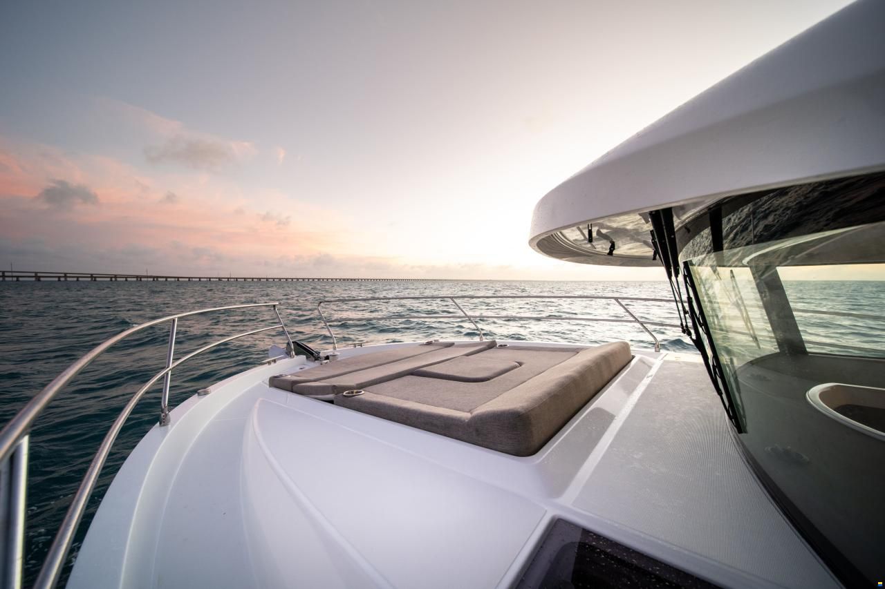 Beneteau Swift Trawler 37 Fly, 2027 NEW BOAT