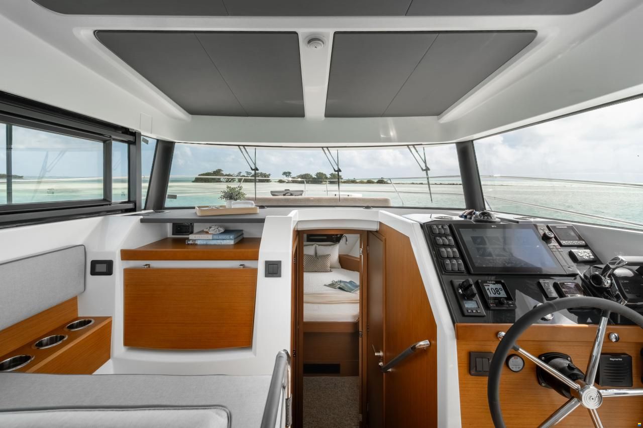 Beneteau Swift Trawler 37 Fly, 2027 NEW BOAT