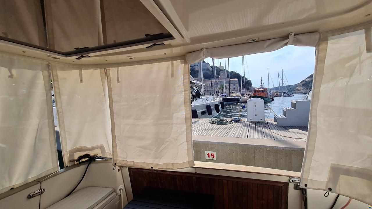 Greenline 33 Hybrid