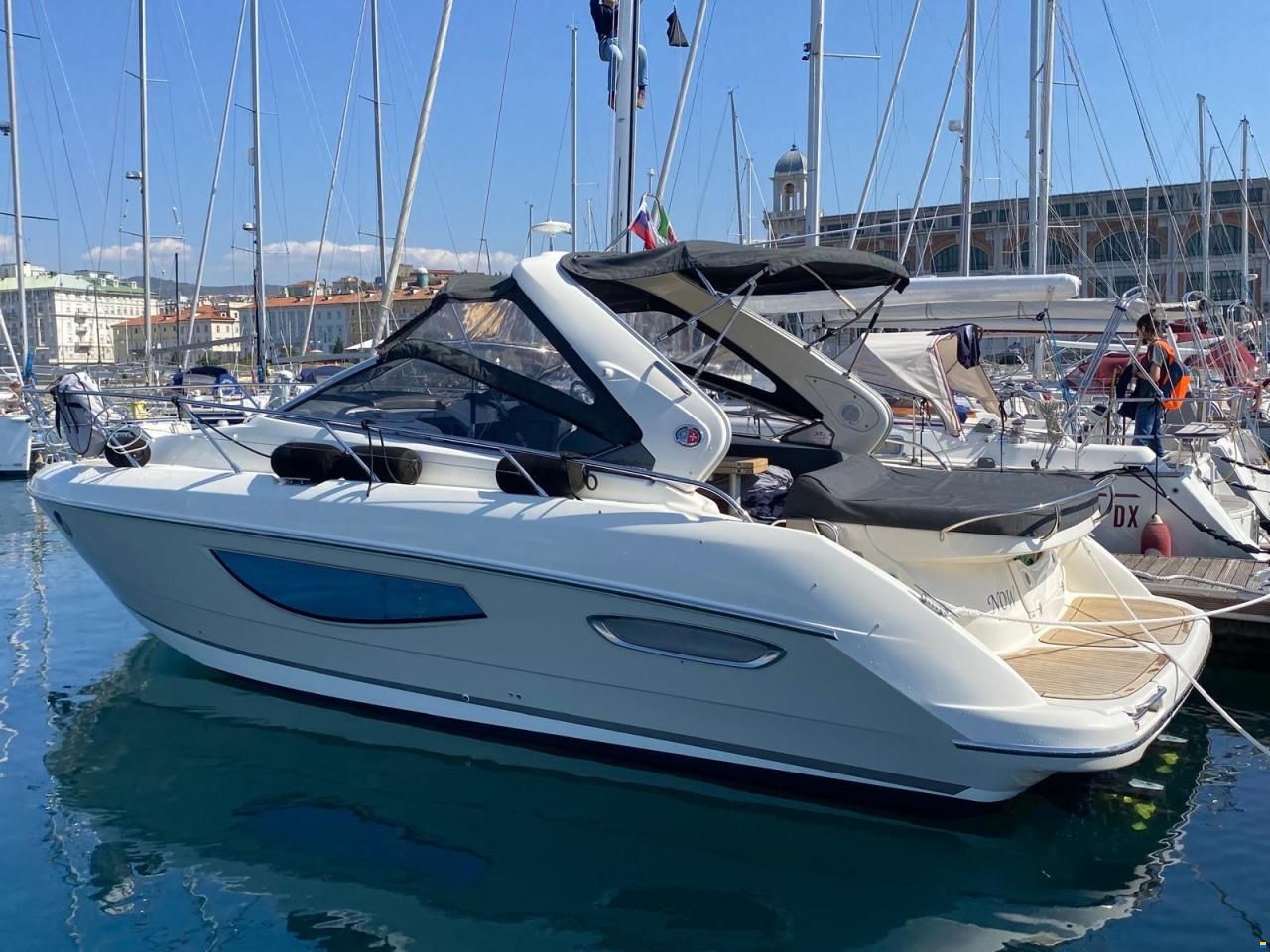 Cranchi Endurance 33