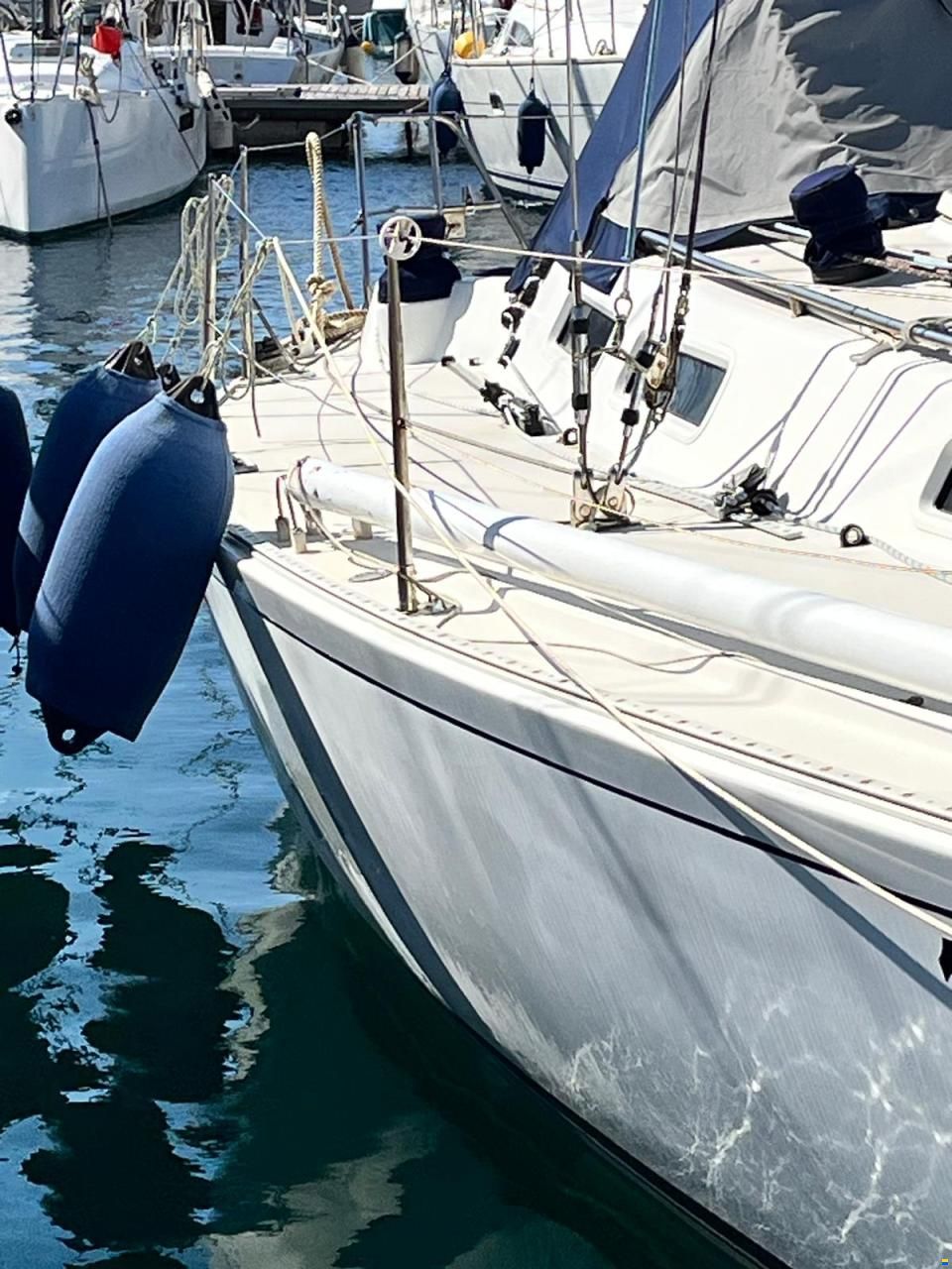 J Boats J39